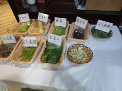 -鄱阳湖·江西小炒·瓦罐煨汤(五道口店)