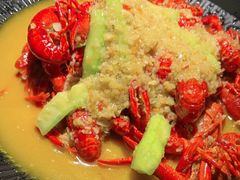 -沪小胖·小龙虾·蓝龙王(八佰伴店)