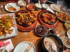 -长寿参鸡汤(朝韩风情街店)