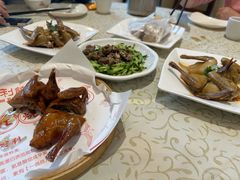 红烧乳鸽-百利鸽王(紫薇路店)