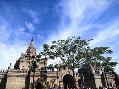 -一寨两国风景区