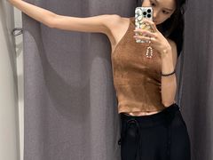 -URBAN REVIVO(七宝领展广场店)