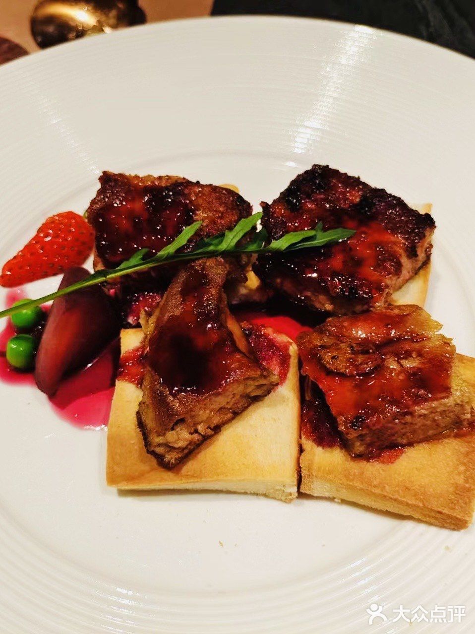 公司团建聚餐，性价比超高的海鲜自助，快去安排起来[种草]