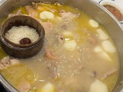-朴小妹人参鸡汤火锅(长白山万达店)