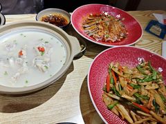 -叁煨蹄花·下饭盐帮菜(人民广场店)