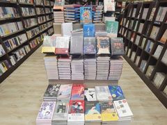 -钟书阁(群光广场店)