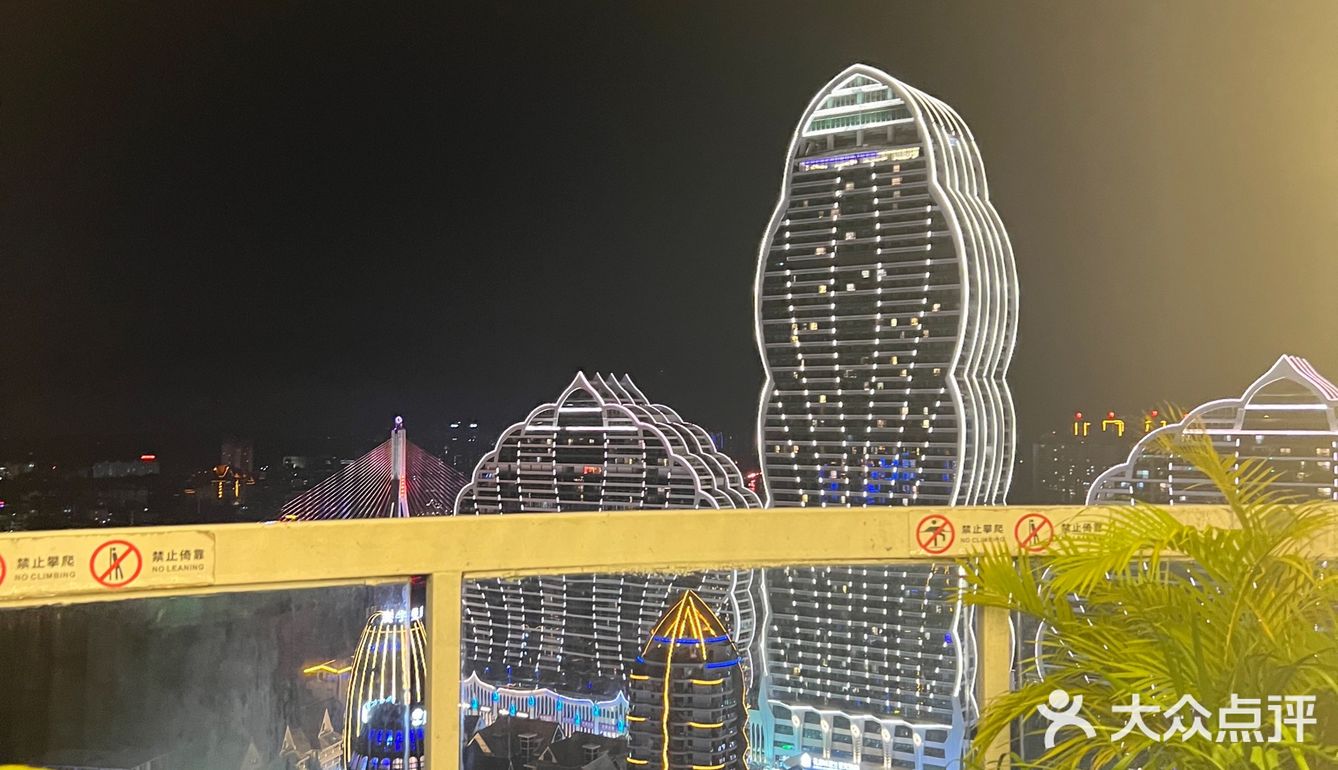 西双版纳 | 可以看到落日的高空餐厅🌄 