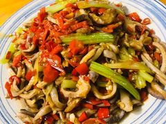 -回·龙虾铺·盆盆蟹·烧烤大排档(回龙观店)