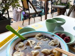 -岳姥姥饺子(泺文路店)