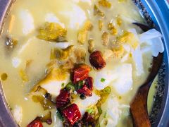 -周鱼小馆石锅酸菜鱼(活力汇店)