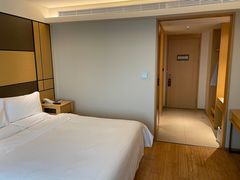-全季酒店(上海青浦吾悦广场淀山湖大道店)