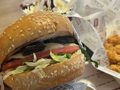 -The Habit Burger Grill 哈比特汉堡(复兴soho店)