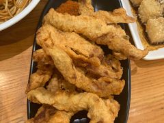 -诚铭记·虾仁汤包·成都小吃(融创店)