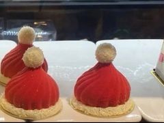 -罗森尼娜(德思勤店)