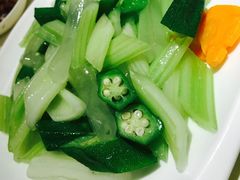 西芹秋葵炒芦荟-圆苑(上海广场店)
