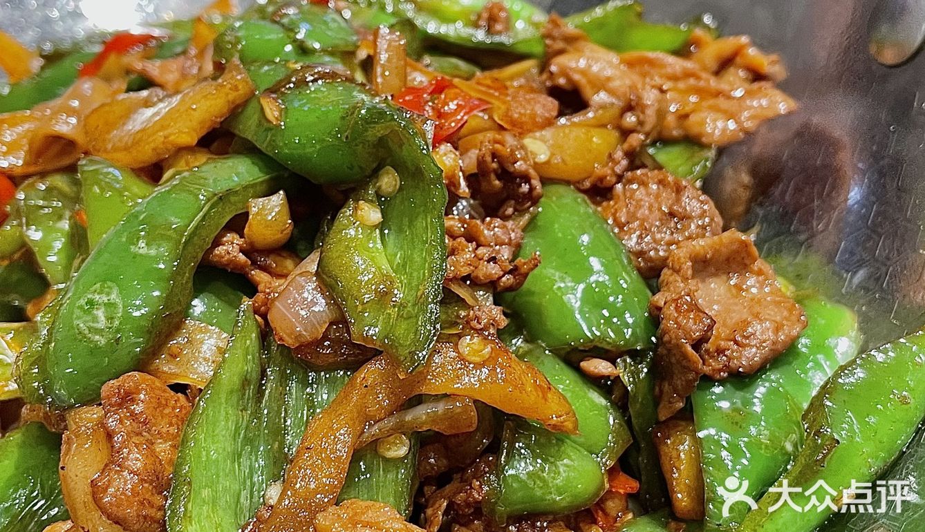 第一次吃这么严谨的湖南菜 太好吃了吧