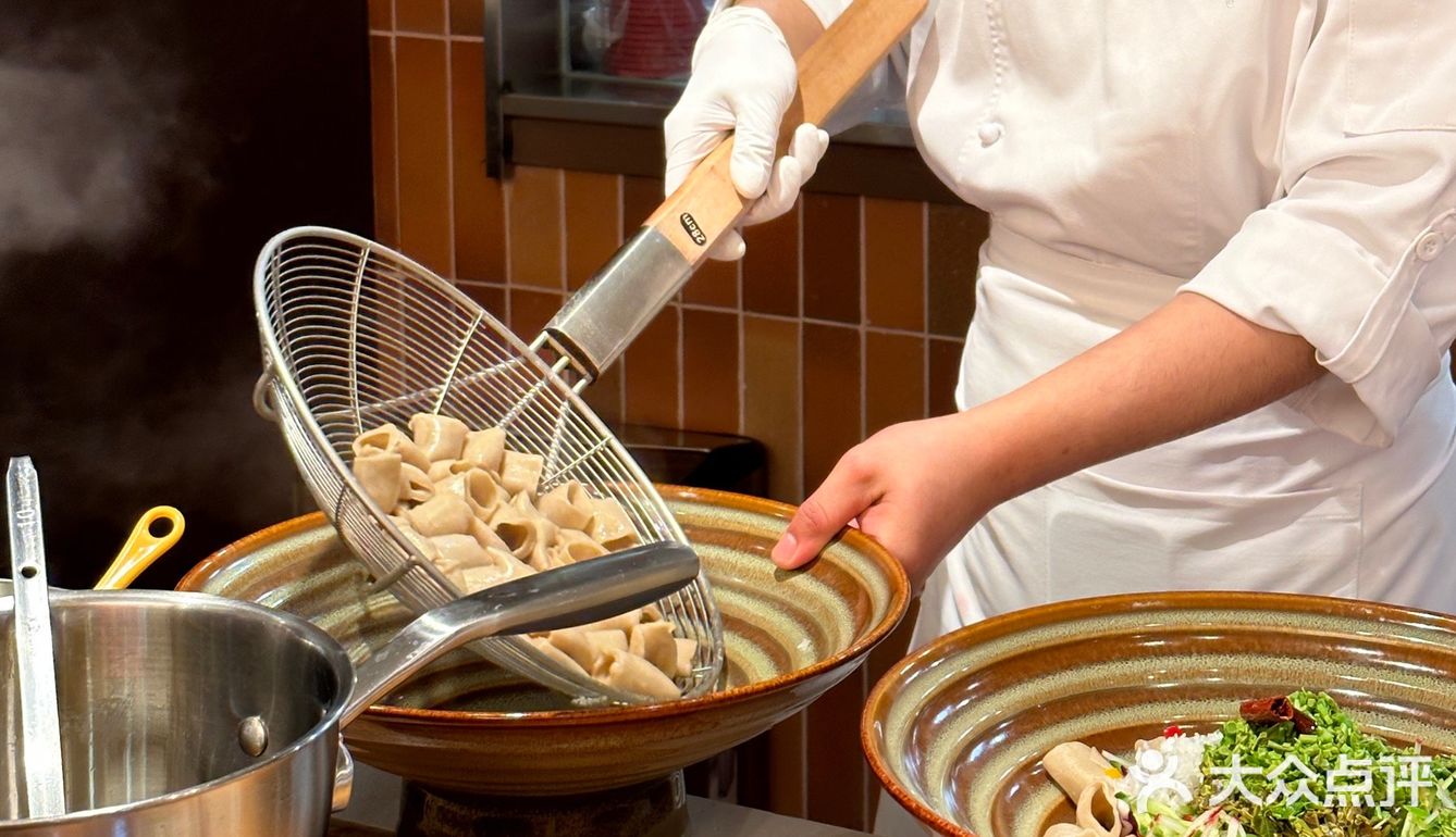 🍜每年春天反复来吃的香椿油泼面！错过等一年！