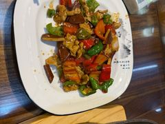 -缘来聚·徽菜名店(黄山宏村店)