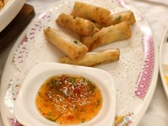 鲜虾春卷-炆艺乳鸽·煲仔饭大排档(望京来广营店)
