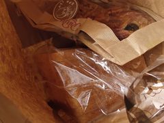 -红宝石·鲜奶小方·海派西点房(南翔店)