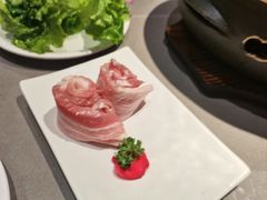 -山焱·炭火自助烤肉(周浦万达店)