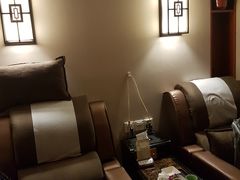 -裕和堂中医推拿艾灸(太古汇臻品店)