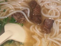 -鑫花溪牛肉米粉(凤凰街创始总店)