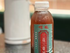 三花三草凉茶-何妹湿辣牛肉·粤式烧烤砂煲(桂雅路店)