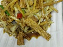 -红鼻子桂林米粉(金唐新光界店)