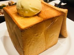 -港丽餐厅(高德置地店)