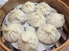 -莱莱小笼·乔艾