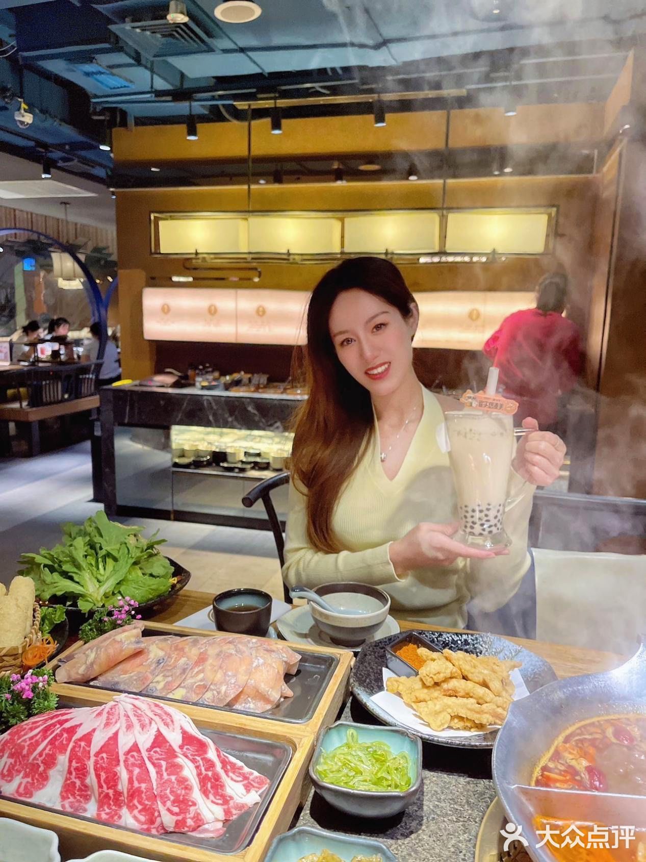 藏不住啦 鸭血无限续，奶茶还买一送一？？