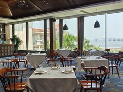 -V Bar海景扒房(北海湾惠龙万达嘉华酒店)