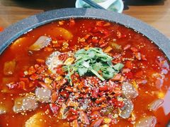 -有红鸡毛店·川菜(建设路店)