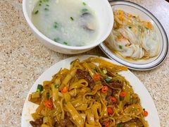 -河记肠粉店