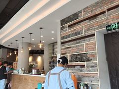-莲餐厅·湖北菜·潜江小龙虾店(愚园路店)