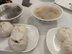 -李与白包子铺(桐梓林店)