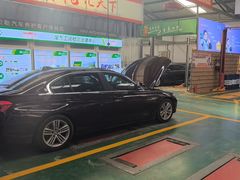 -路路通百辰汽车服务连锁(三合店)