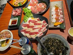 -山之屋炭火烧肉·生啤畅饮(大朗万科中央公园店)