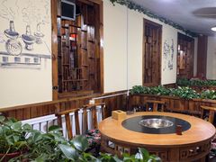 -果松木炭酸菜铜火锅·外婆参鸡汤