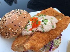 香炸鱼扒汉堡-Lets burger非常汉堡·环球风味(蓝色港湾店)