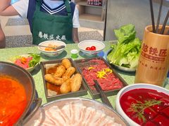 -憨铁匠老火锅(龙岗万科里店)
