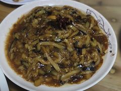 -聚首堂·特色小吃·肘子(什刹海德胜门店)