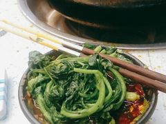 -钢管厂五区小郡肝串串香(蜀都万达店)