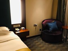 -上海浦东假日酒店