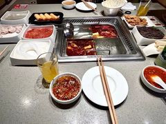 -海底捞火锅(让胡路万达店)