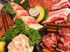 -轻烧烤肉(光谷步行街店)