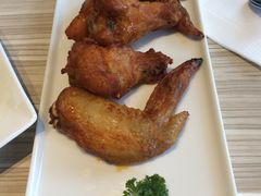 -必胜客(证大大拇指店)