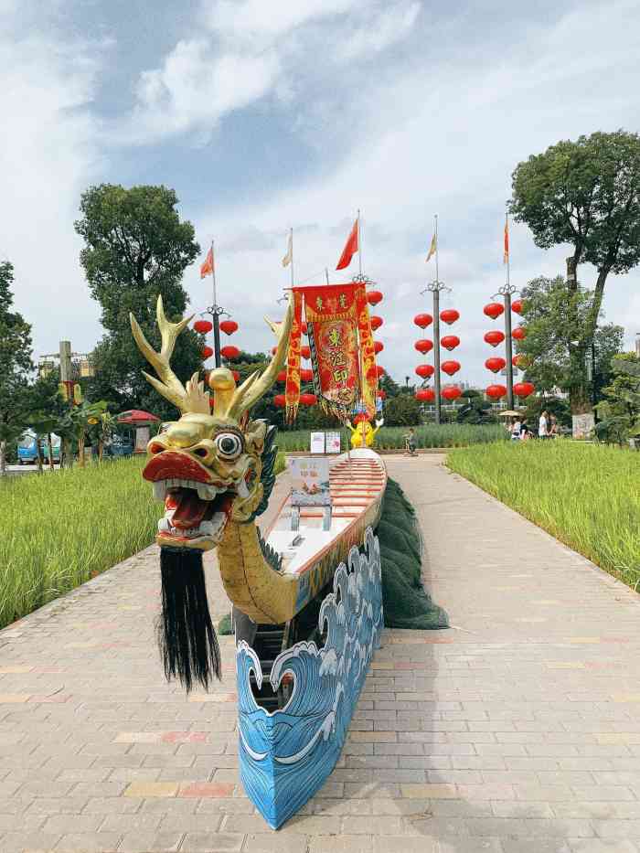 东江印象园-"不完善,和普通公园没有什么区别,不值门票.