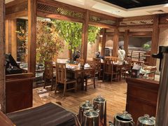 -萨拉伯尔(燕莎友谊商城店)